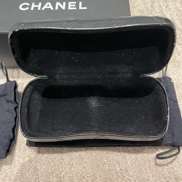 Chanel Sunglasses boxes with quilted lambskin hard case. - Picture 3 of 4